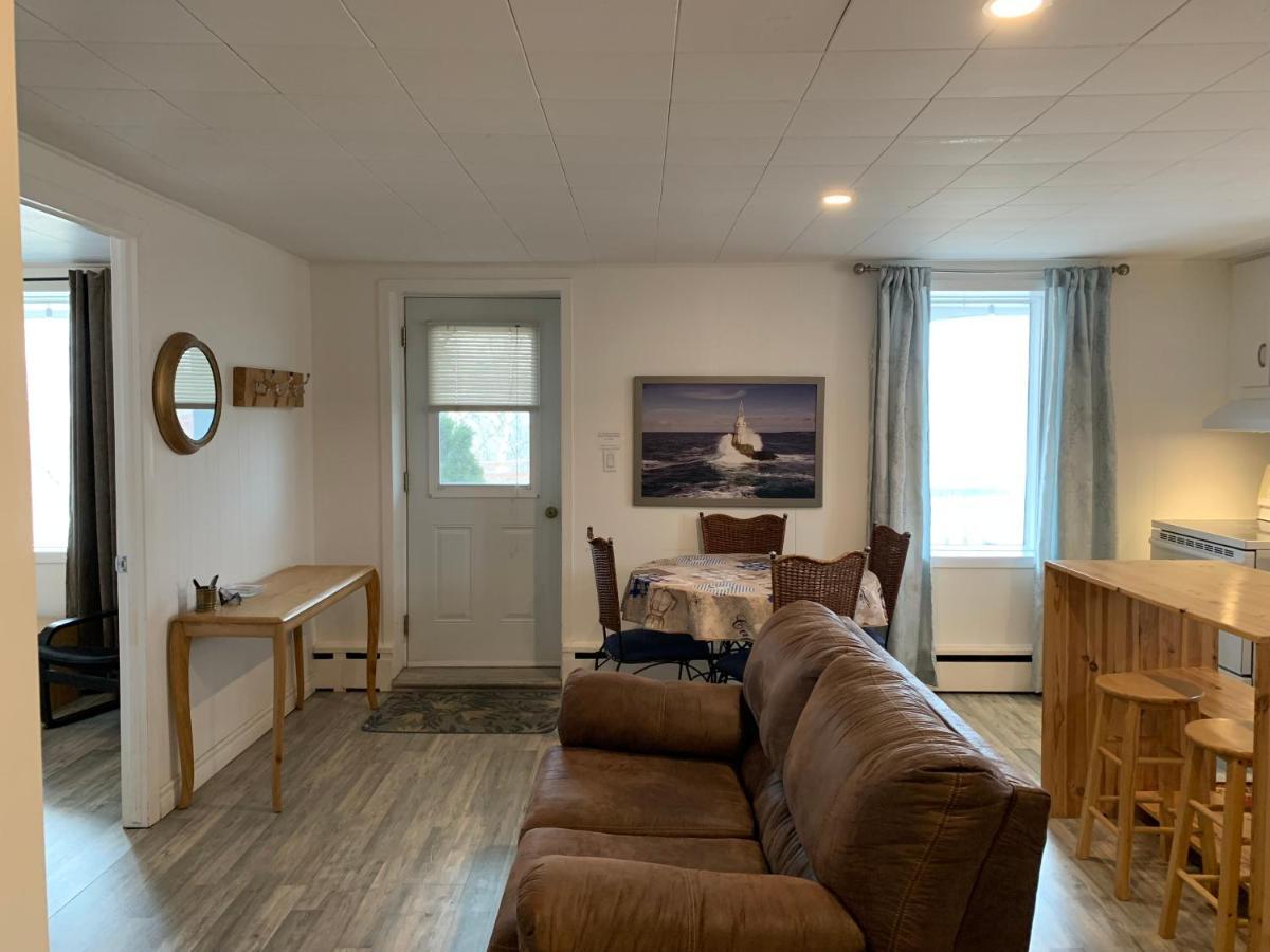 Appartement Chez Leon Grandes-Bergeronnes Exterior foto